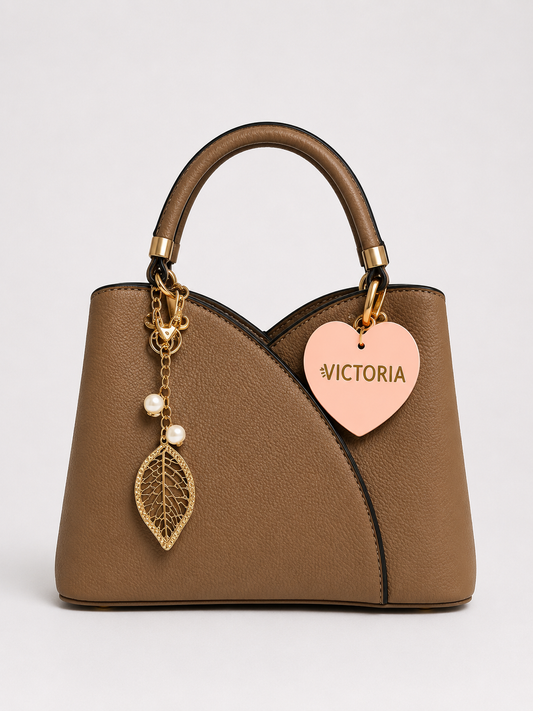 Shoulder Bag with Extended Chain Design – Bold Elegance, Effortless Glam