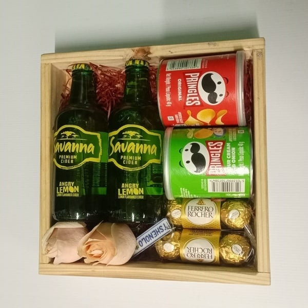 "Sip & Sweet Celebration" Hamper