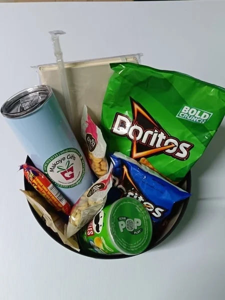 The "Ultimate Snack & Sip" Hamper