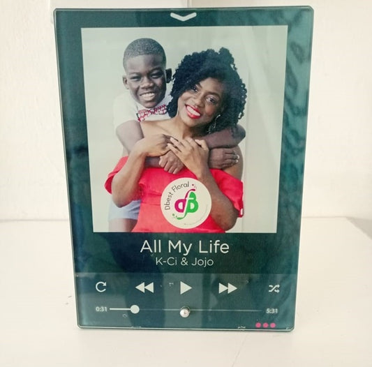 Music Frame with foot 150 X 200mm